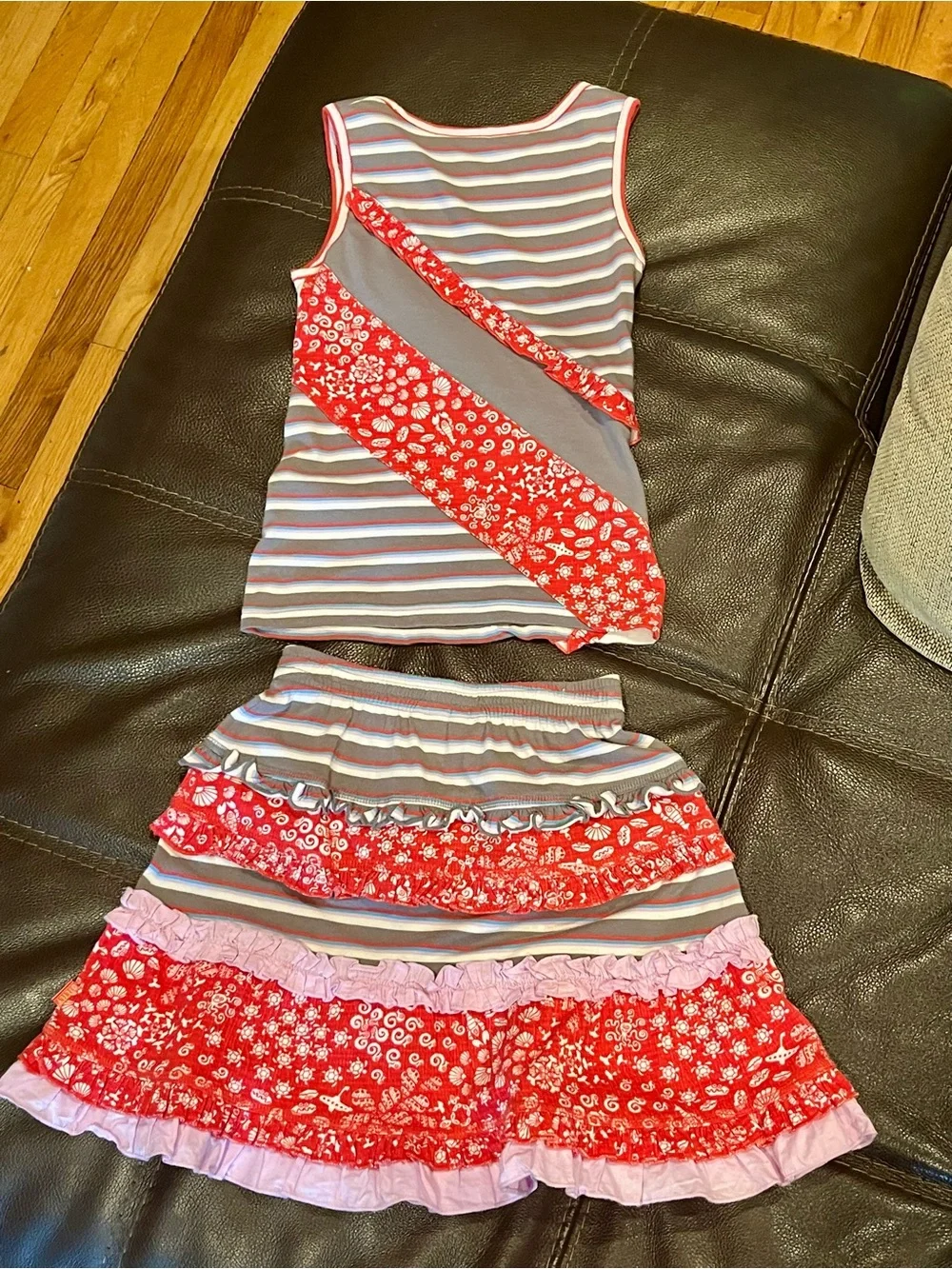 OILILY outfit girls sz 6 two piece top skirt set